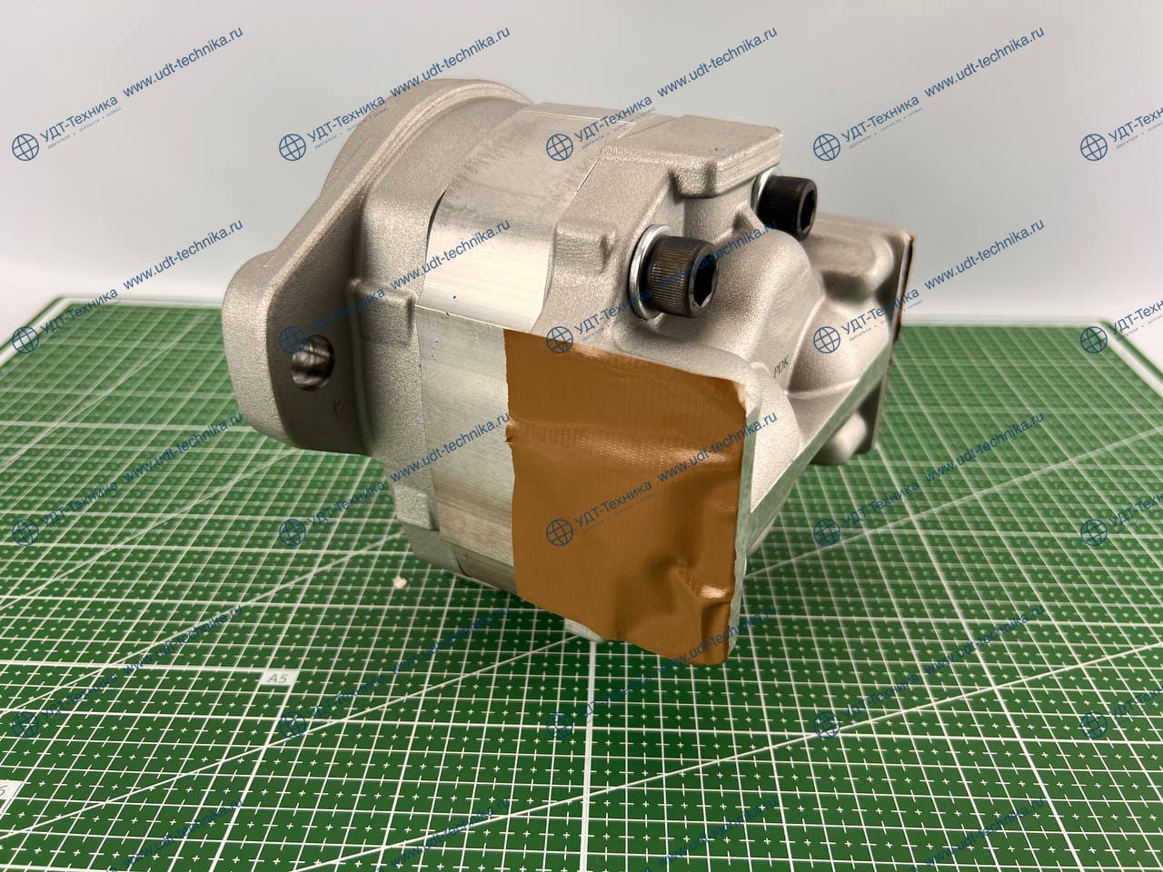 705-22-29000 Мотор гидравлический - фото 3