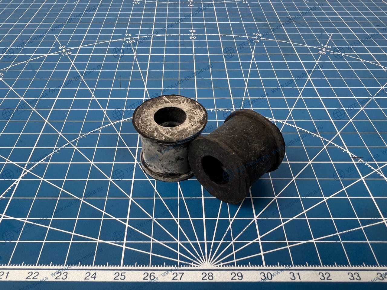 011015 Втулка Стабилизатора 13.5х26х24 мм