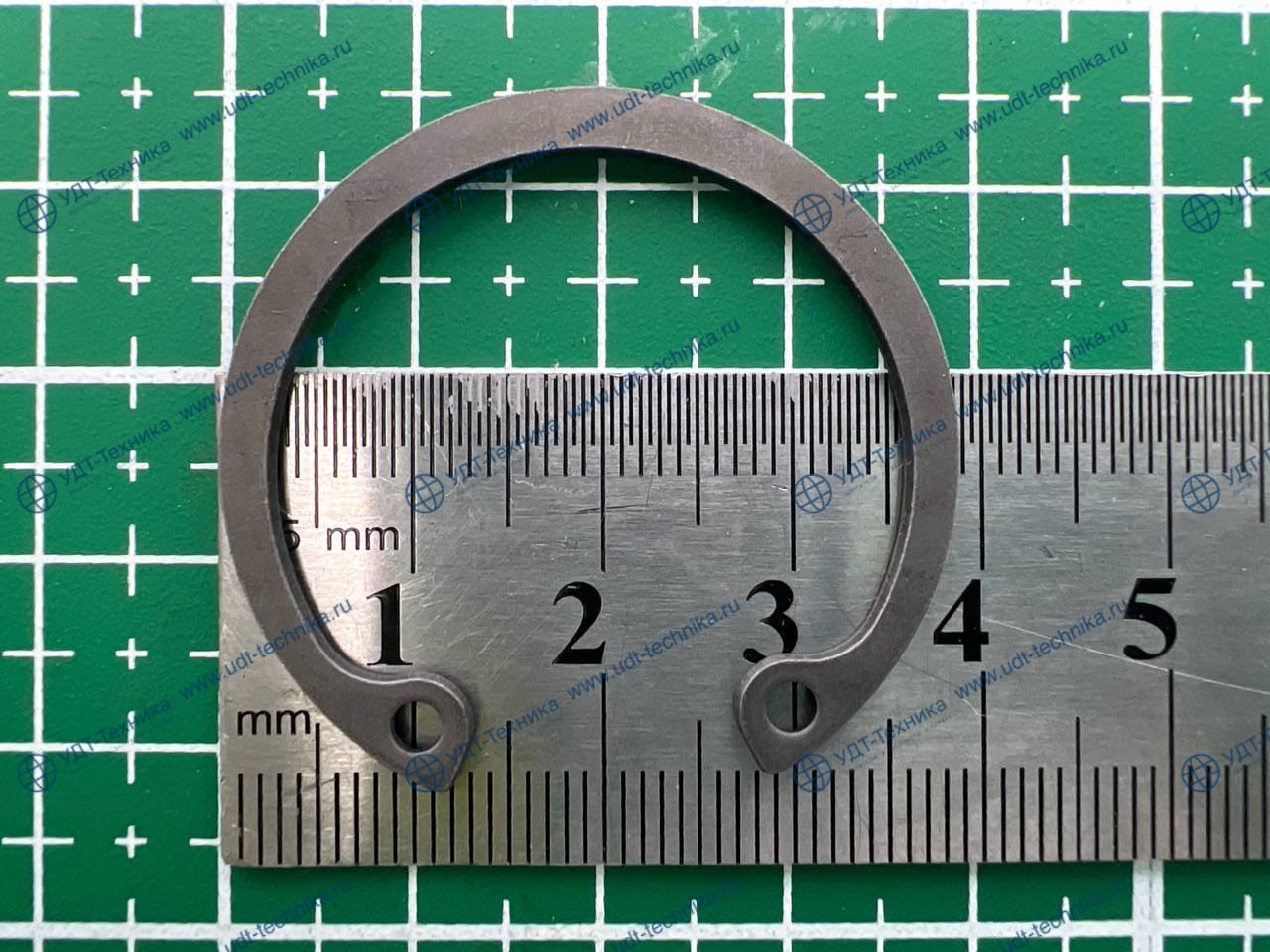 8T-9597 Кольцо стопорное