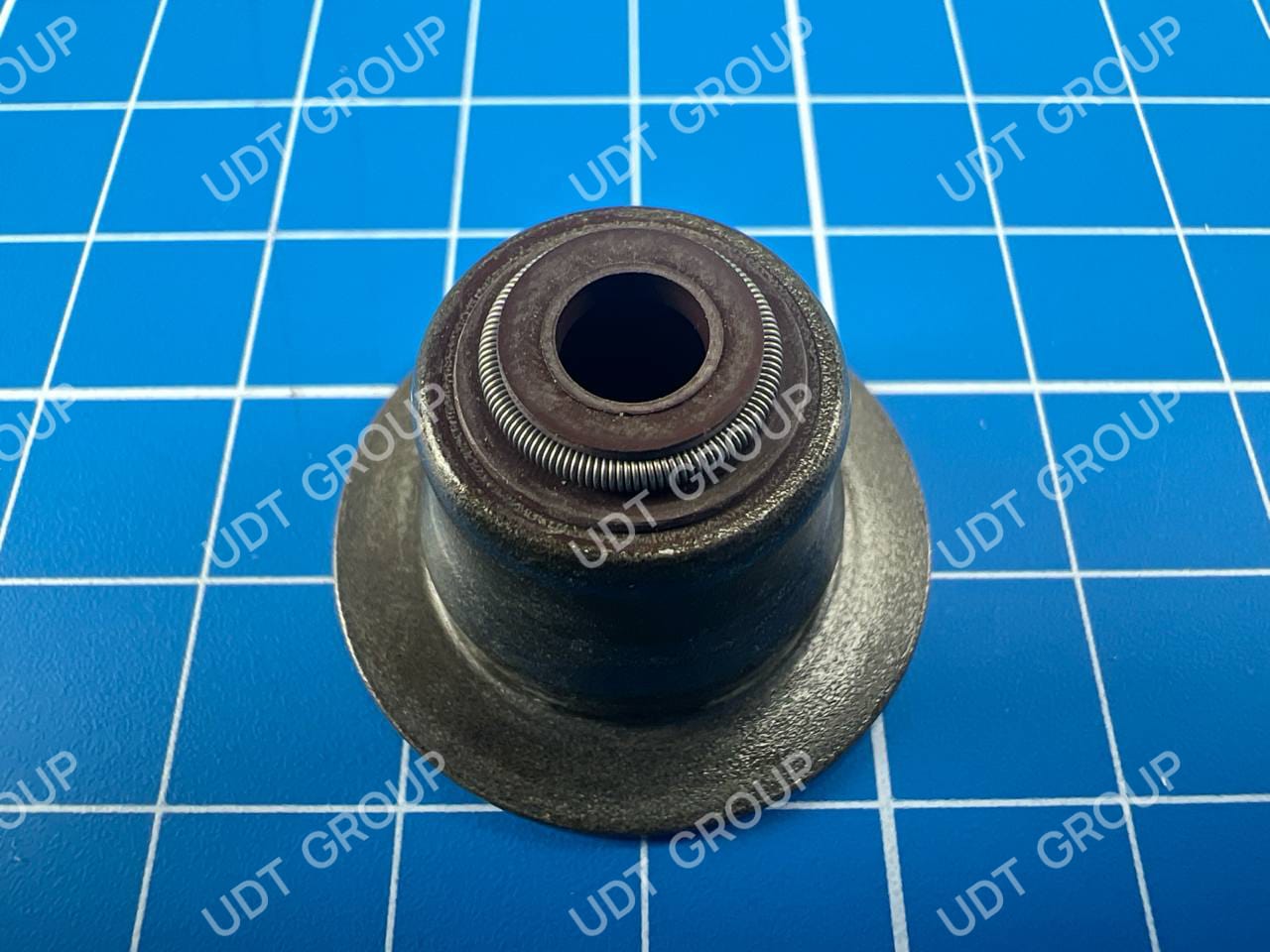 2995511 Колпачок маслосъемный - фото 3