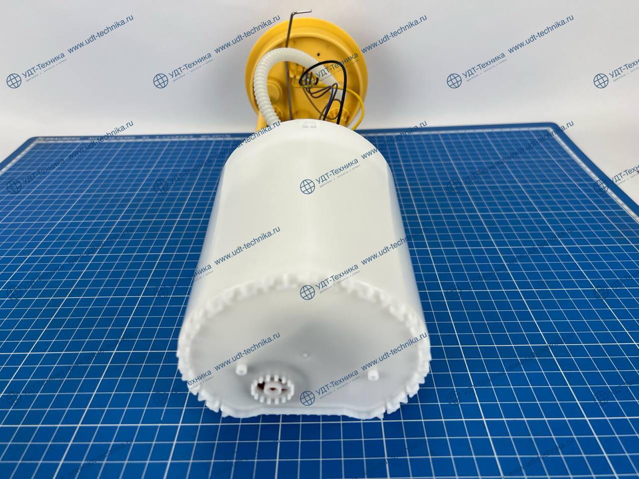 EFM1081613 Насос топливный - фото 3