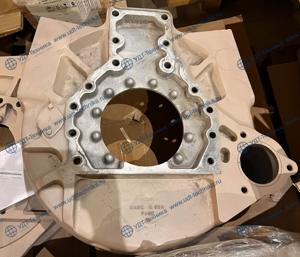 4941344 Картер Маховика