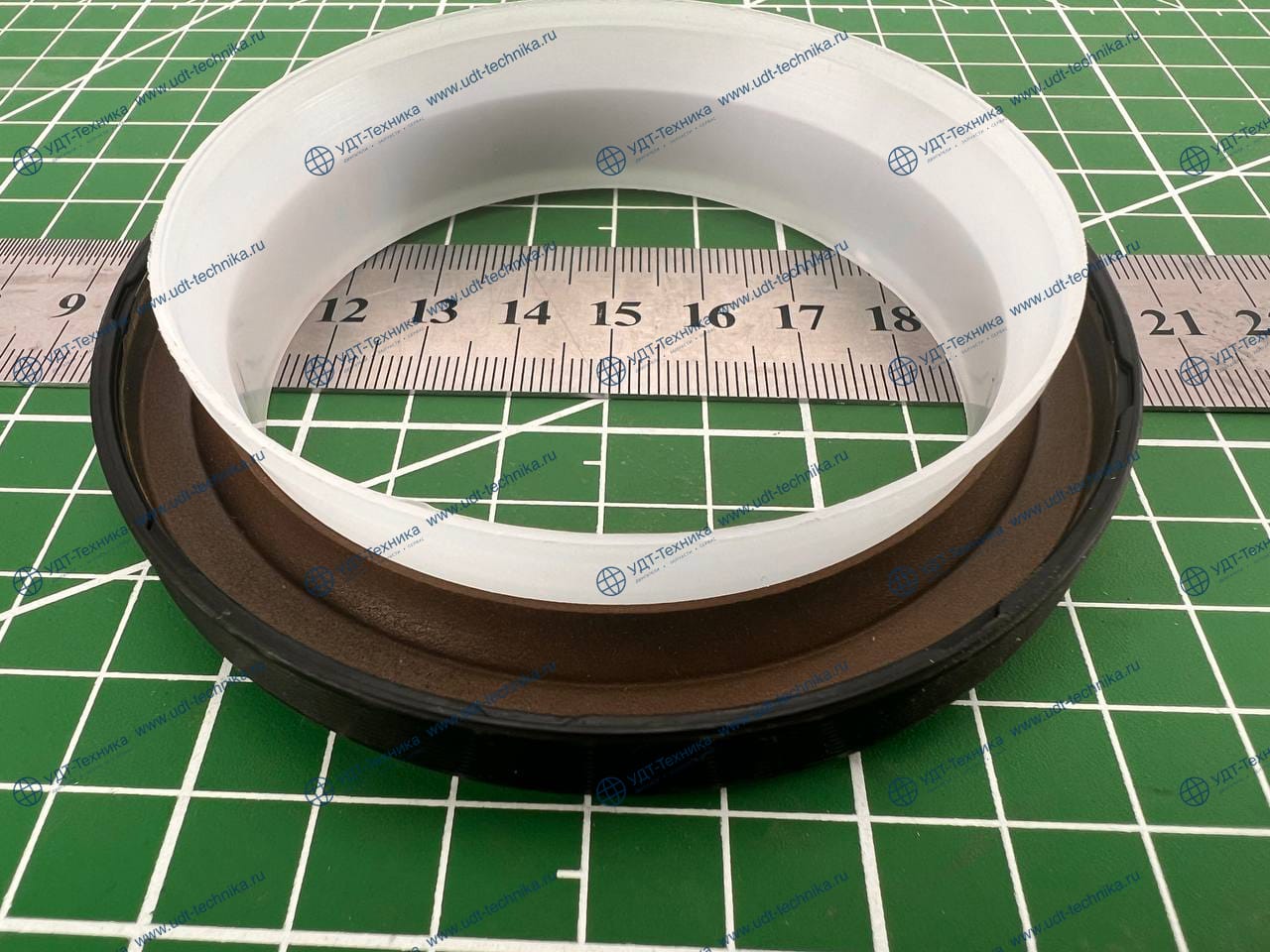 C3968562 Сальник коленвала передний - фото 2