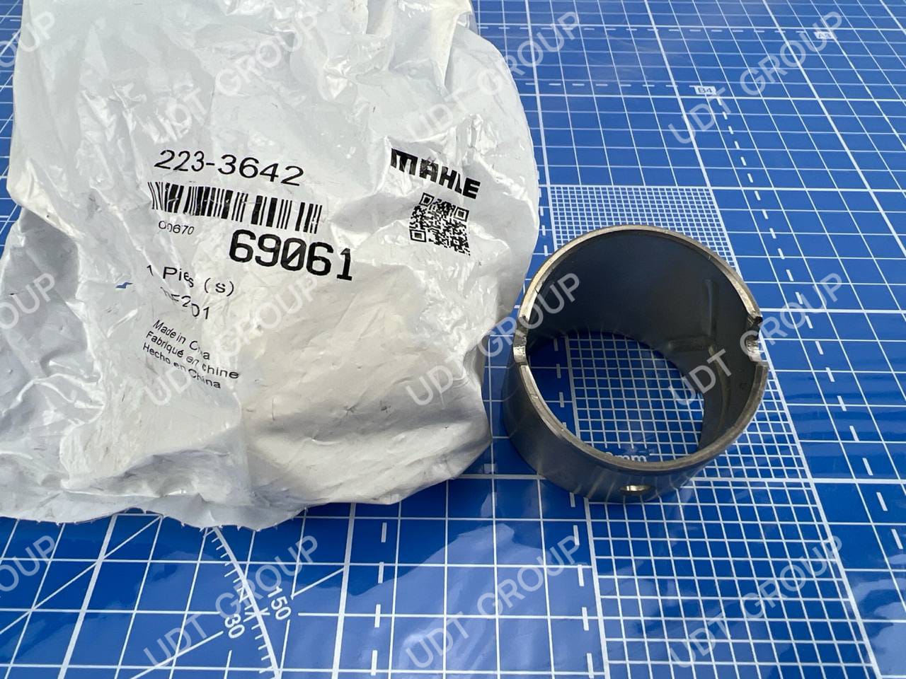 546117 Втулка шатуна