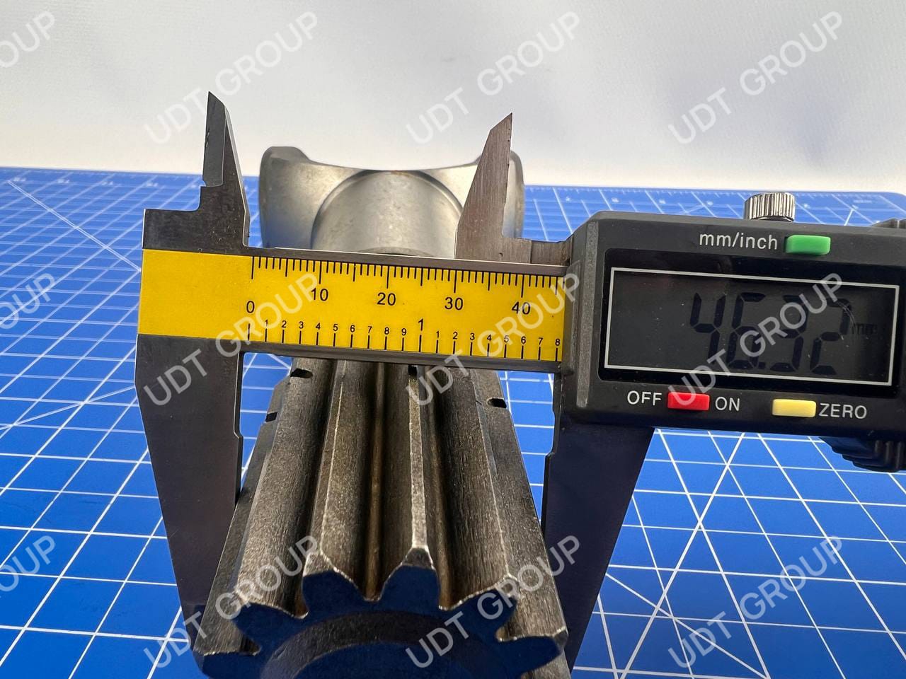 CA0044146 Вал 13 зубьев - фото 4