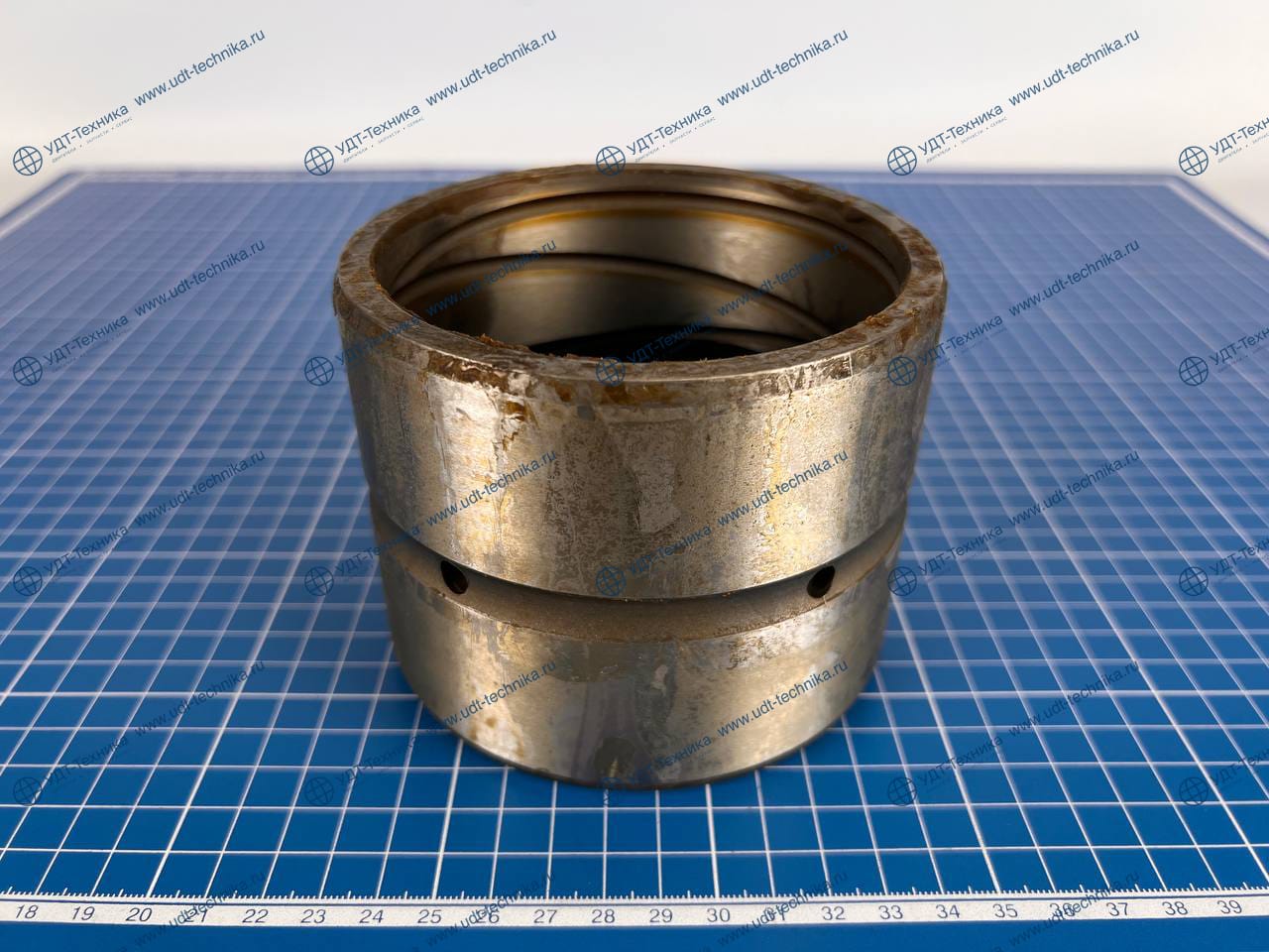 1372817 Втулка (100х116х100)
