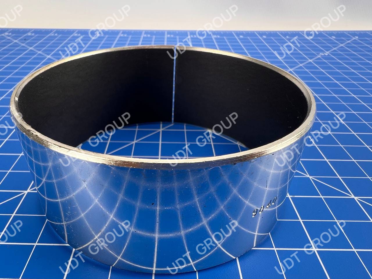 07177-09040 Втулка